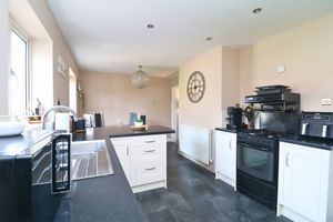 Photo 15- click for photo gallery